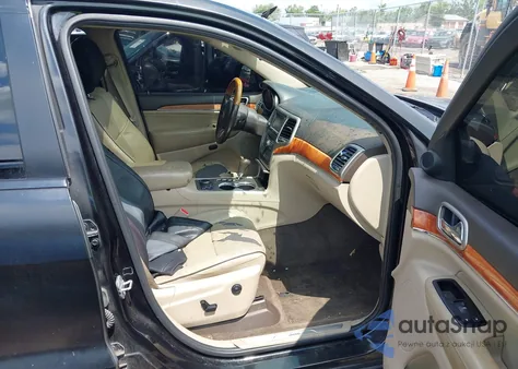 2011 Jeep Grand Cherokee Overland from USA, damaged, VIN 1J4RR6GG6BC606336